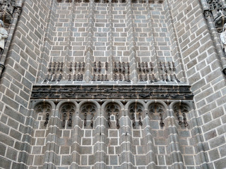 El convento de San Juan de los Reyes es un cenobio de la ciudad española de Toledo perteneciente a...