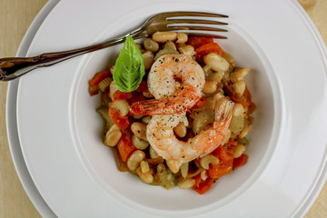 White Beans with Shrimp, Garlic & Sage 