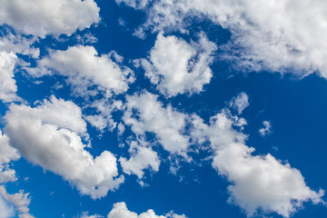 Blue sky in luxurious white clouds
