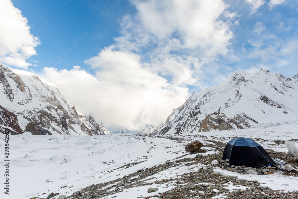 Wall mural k2 mountain peak, second highest mountain in the world, k2 trek, pakistan, asia