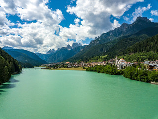Fototapeta na wymiar Lago di Santa Caterina
