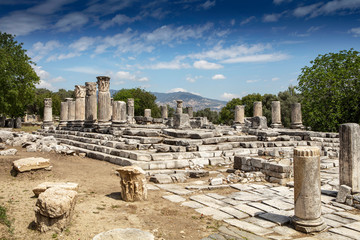  Lagina Hekate Antique City is located within the borders of Turgut town of Yatağan district of Muğla.