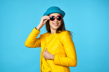 woman in hat and sunglasses