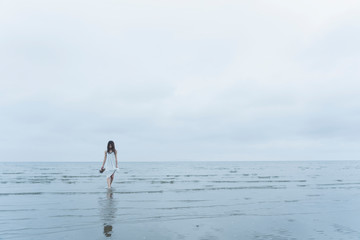 海の女性