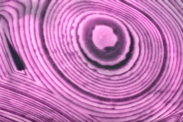 agate light and dark pink concentric lines