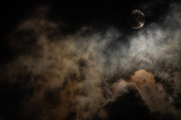 Fototapeta na wymiar Full moon light and Cloud