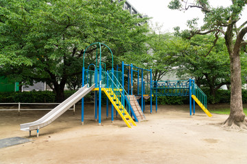 公園の遊具