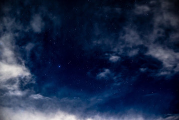 Obraz na płótnie Canvas 雲と星空