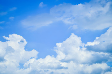 Fototapeta na wymiar imagine cloud rabbit blue sky background