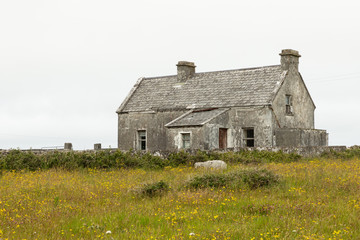 Obraz premium houses on the Aran island of Inishmoor