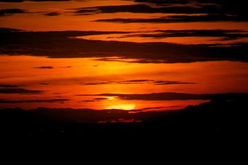 Obraz premium Sunset in darkness cloud background