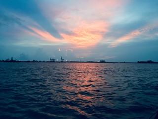 Fototapeta premium sunset over sea