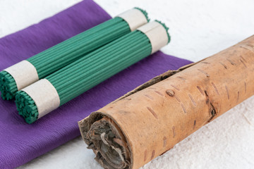 信州の盆　かんばと線香