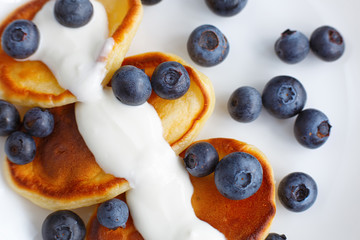 yogurt with pancakes and blueberries