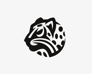 Leopard head logo.Wild cat emblem design editable for your business. Vector illustration.