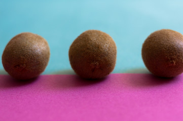KIWIS