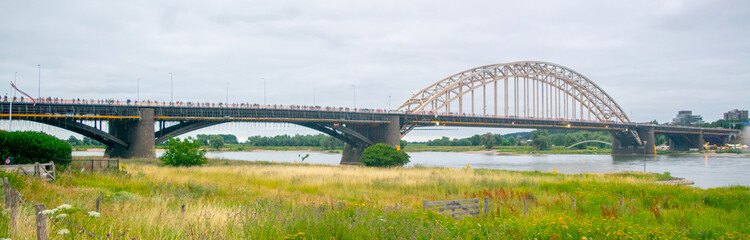 The Waalbridge during walking event