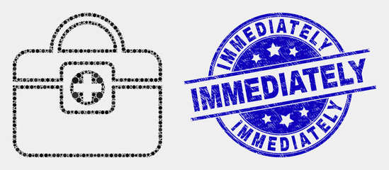 Obraz premium Dot medical handbag mosaic pictogram and Immediately seal stamp. Blue vector rounded distress seal stamp with Immediately caption. Vector composition in flat style.