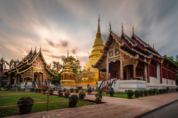 Naklejka premium Wat Phra Singh w Chiang Mai w Tajlandii