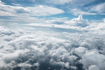 Fototapeta na wymiar 雲の上から見える空の景色