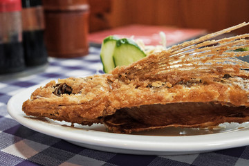 トビウオの唐揚げ