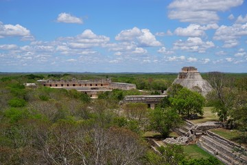 Uxmal - Maya Stätte in Mexiko