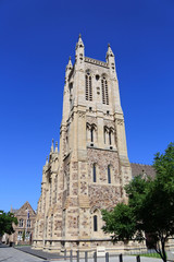 Fototapeta na wymiar Der Turm der katholischen Kathedrale Sankt Francis Xavier's in Adelaide in Australien