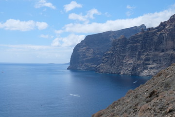 Fototapeta na wymiar The Giants cliffs from Tenerife, Canary Islands (SPAIN)