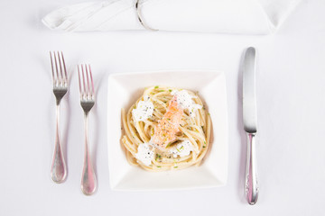 Italian spaghetti with scampi and burrata