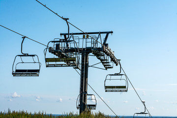 Lift - a technical structure in the highlands, designed to lift skiers and snowboarders to the place of the beginning of the descent. I