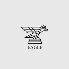 Eagle Chess Line Vector Icon. Vector illustration