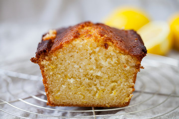 Lemon cake