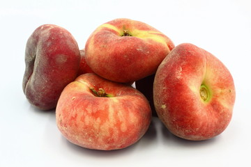 flat peaches