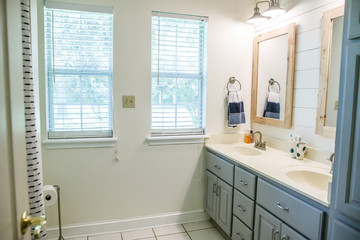 Children's Guest Bathroom in a Modest Home