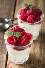 Natural yogurt with fresh raspberries