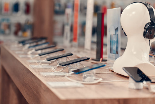 Hall shopping center.