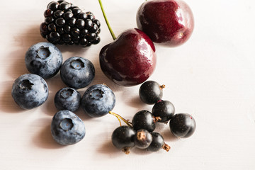mixture variety of purple dark superfood antioxidant antiaging fruits