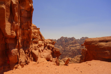 Petra Jordania widok na góry krajobraz
