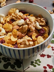 아침식사, 씨리얼과 견과류