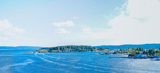 Statki w Oslofjorden © Dreamnordno