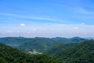 青空・雲・山・風景・自然