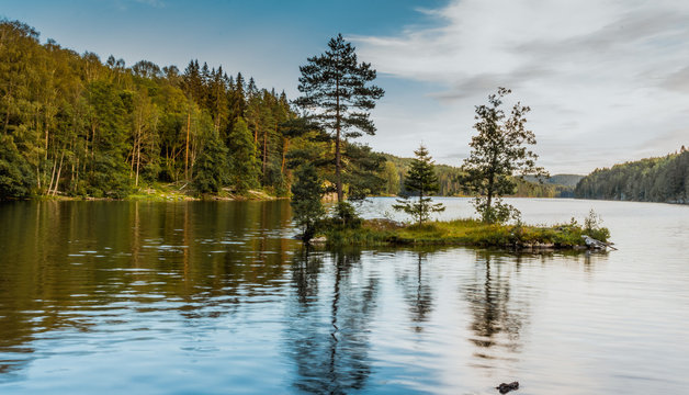 N&oslash;klevann, noklevann, jezioro, oslo, norwegia, norge, norway, drzewo, woda, starorzecze, ostmarka, &Oslash;stmarka, skandynawia, scandinavia	