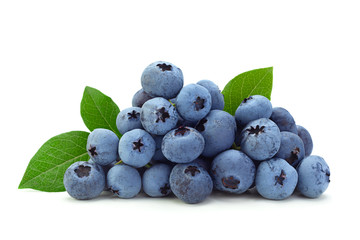 Blueberries with leaf