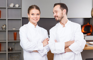 Fototapeta na wymiar Two experienced chefs