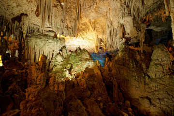 Imposing limestone cave (Tropfsteinhöhle) Grotta di Nettuno in Sardegna (Italy) © Adrian