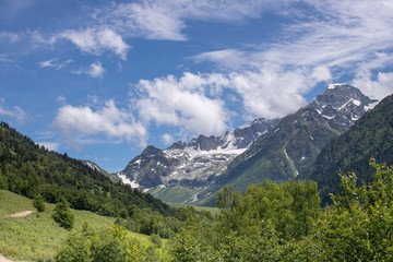 Fototapeta na wymiar the Caucasus mountains Arkhyz tourism