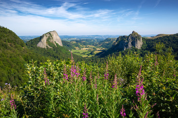 Roches Tuilière et Sanadoire - Auvergne, France