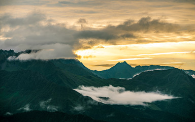 Fototapeta na wymiar The clouds sea and sunrise in the mountains in West Sichuan, China.