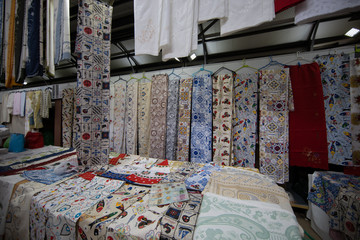 Cloth patterned Materials in portuguese market