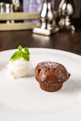 chocolate muffin with ice cream